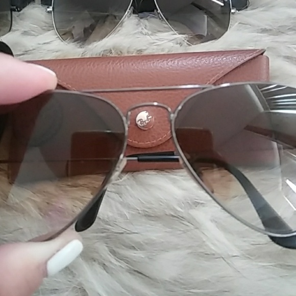 Authentic Ray-Ban aviators selling SEPARATELY - Picture 3 of 5